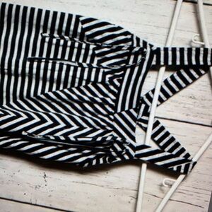 Striped unique pattern sleeveless dress